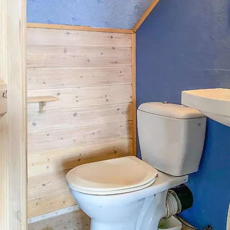 度假居 In With Wifi *