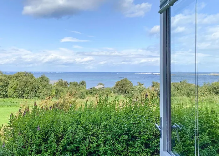 Feriehus In With Wifi Farstad